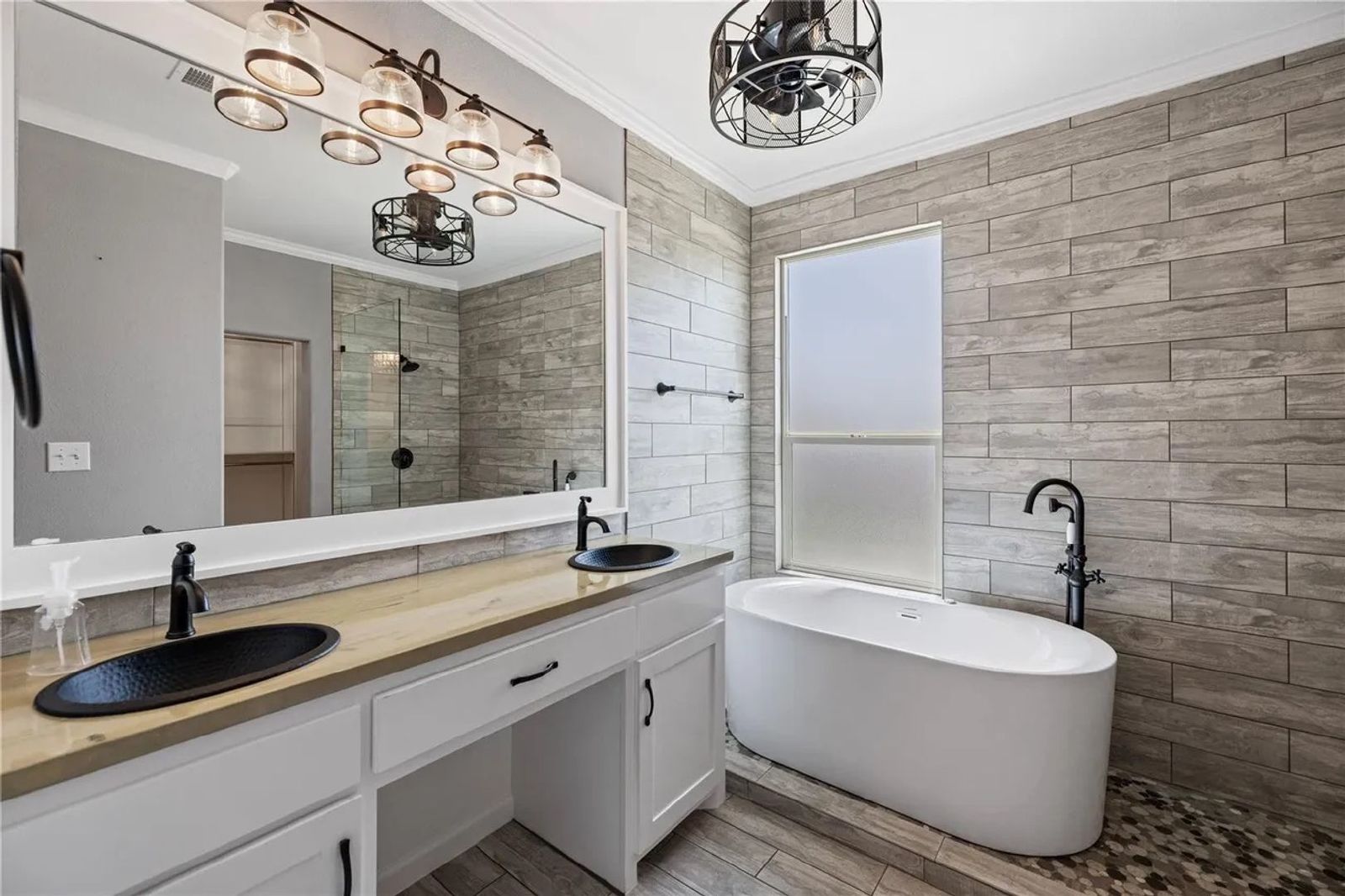 Spacious Haslet Home with Open Layout, Loft & Community Amenities property image
