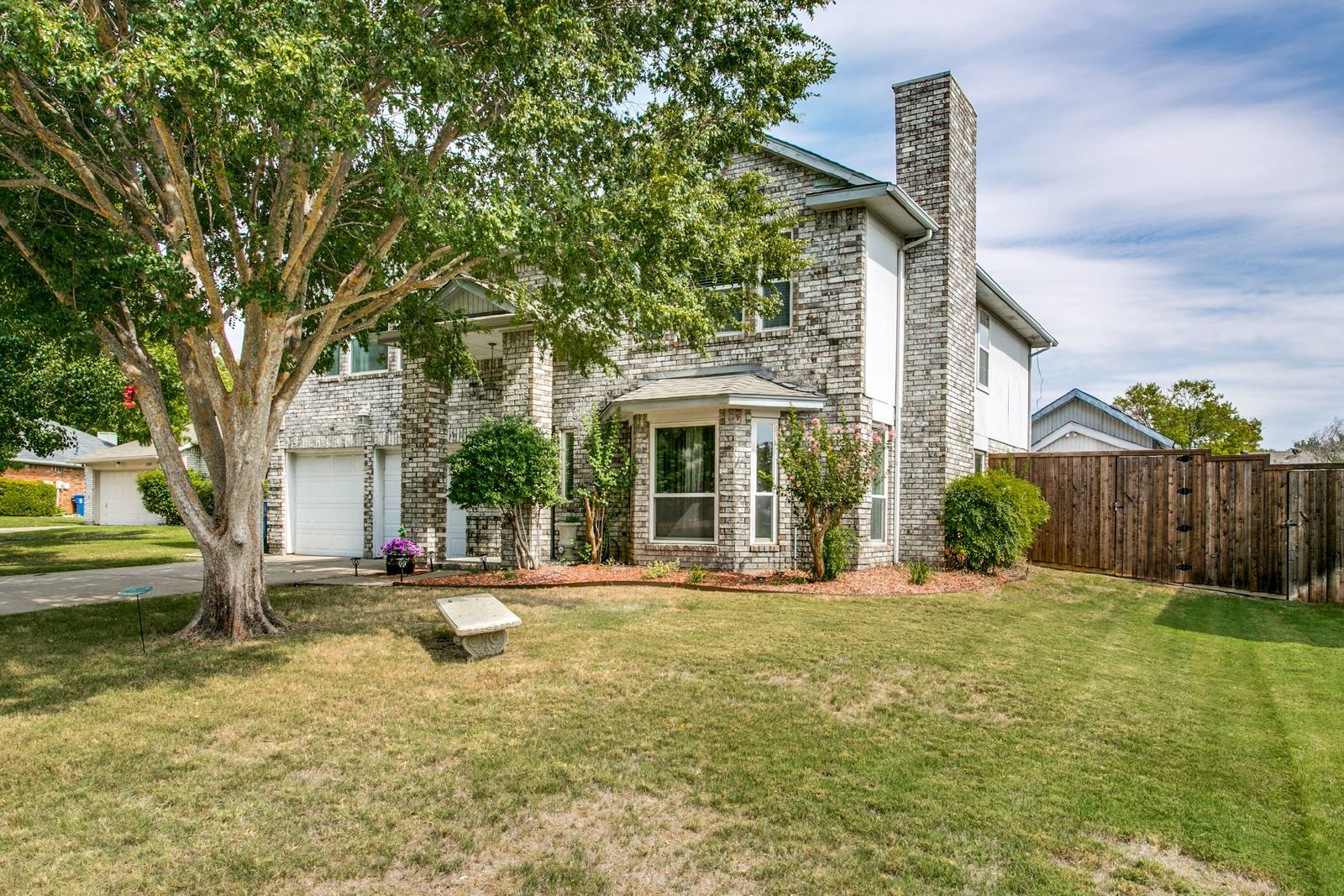 Stunning 4-Bedroom Home  in the Heart of Flower Mound property image