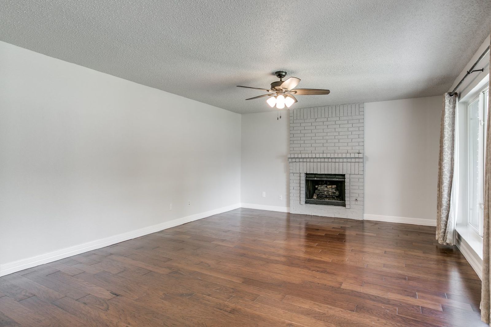 Stunning 4-Bedroom Home  in the Heart of Flower Mound property image