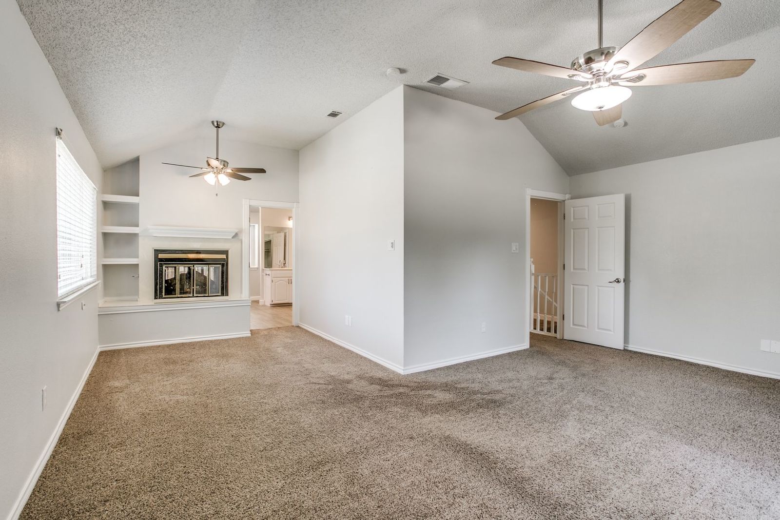 Stunning 4-Bedroom Home  in the Heart of Flower Mound property image