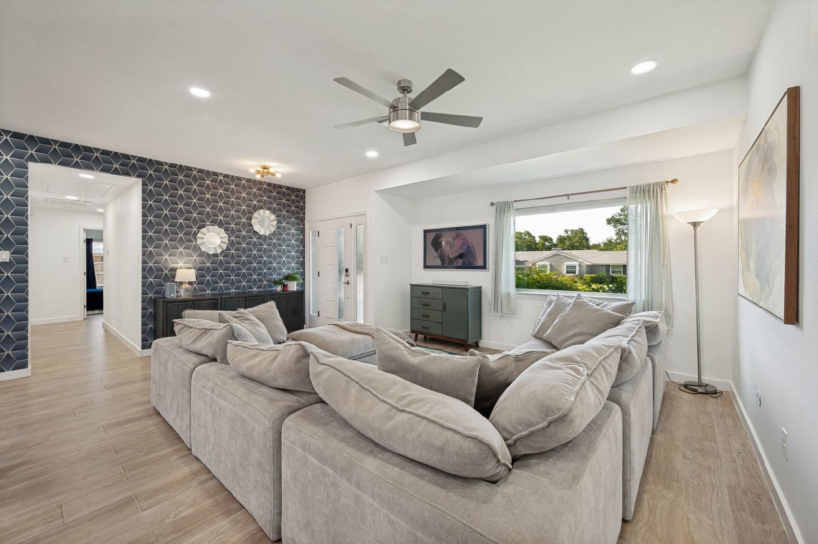 Fully Furnished | Stylish Living in the Heart of Dallas property image