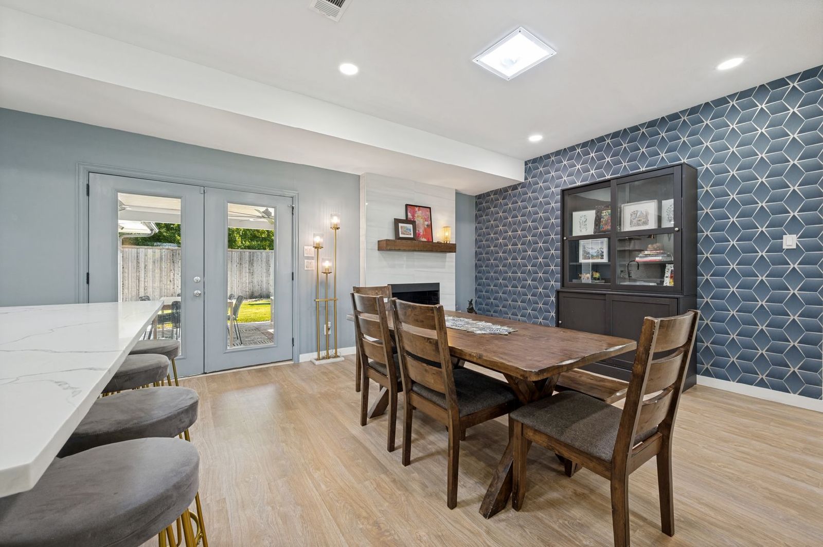 Fully Furnished | Stylish Living in the Heart of Dallas property image