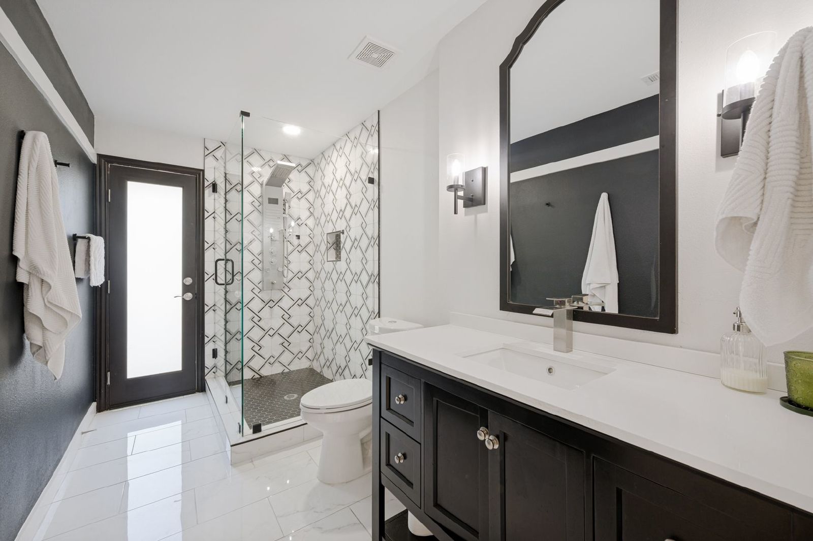 Fully Furnished | Stylish Living in the Heart of Dallas property image