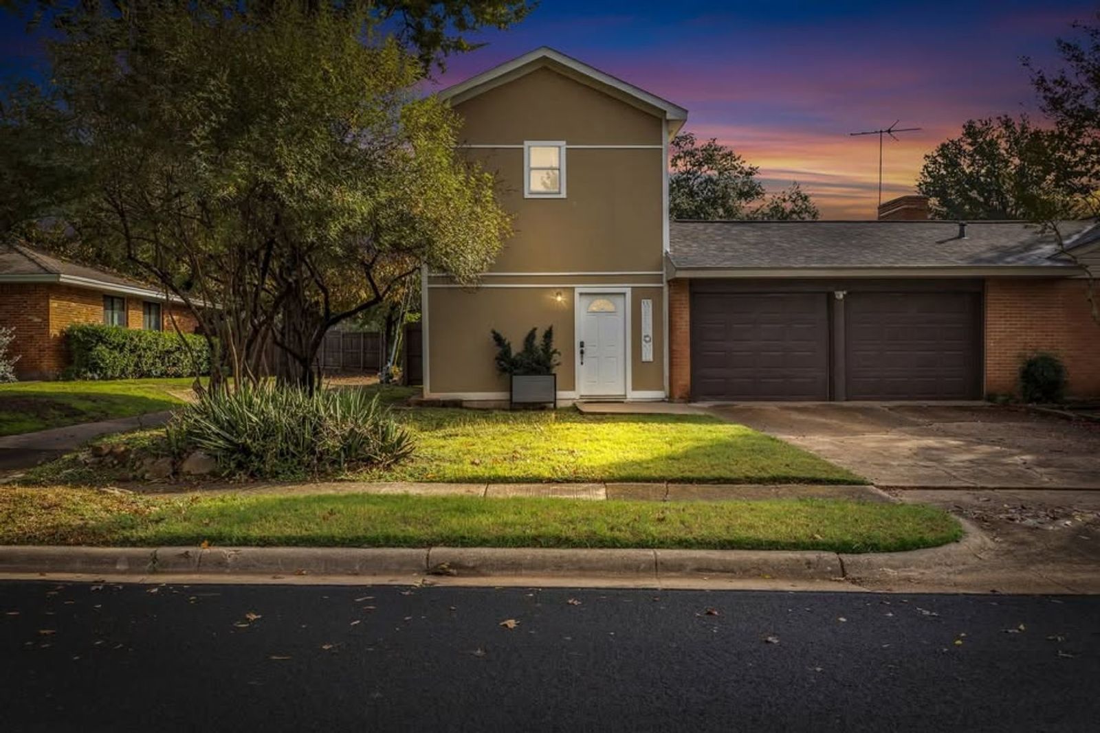 Stylish Furnished Home with Yard & All Bills Included property image