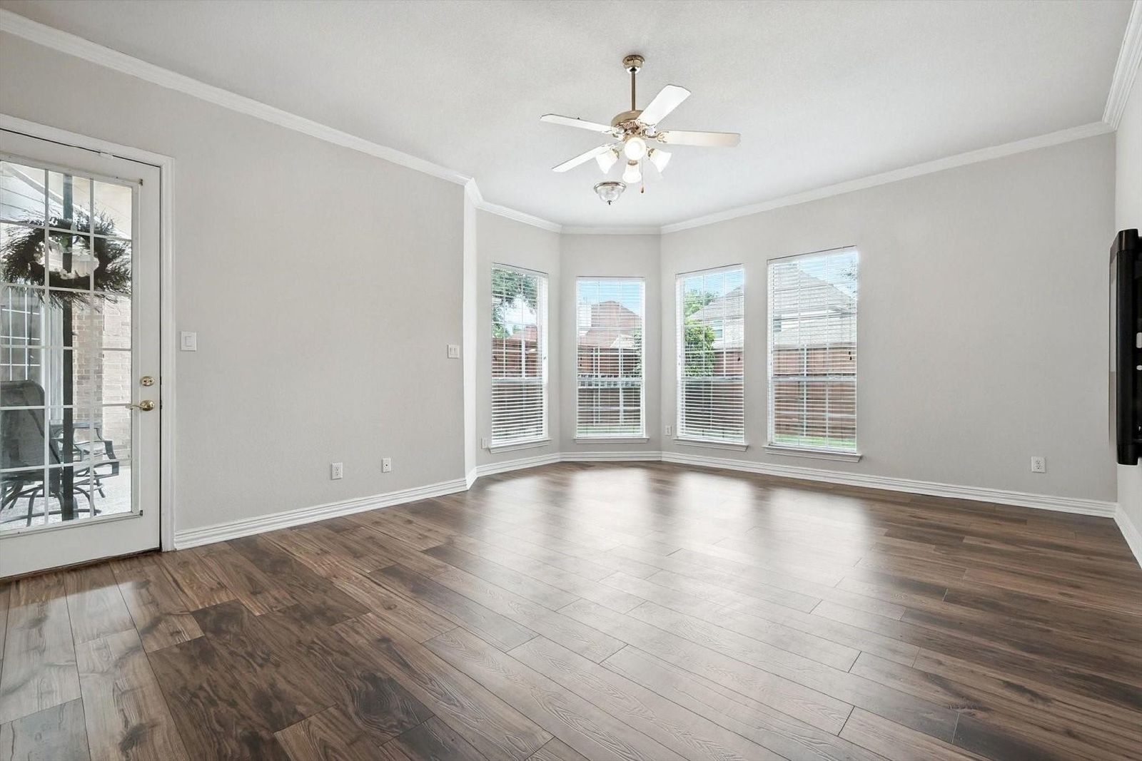 Exclusive 5 Bedroom in Richardson – Immediate Move-In! property image