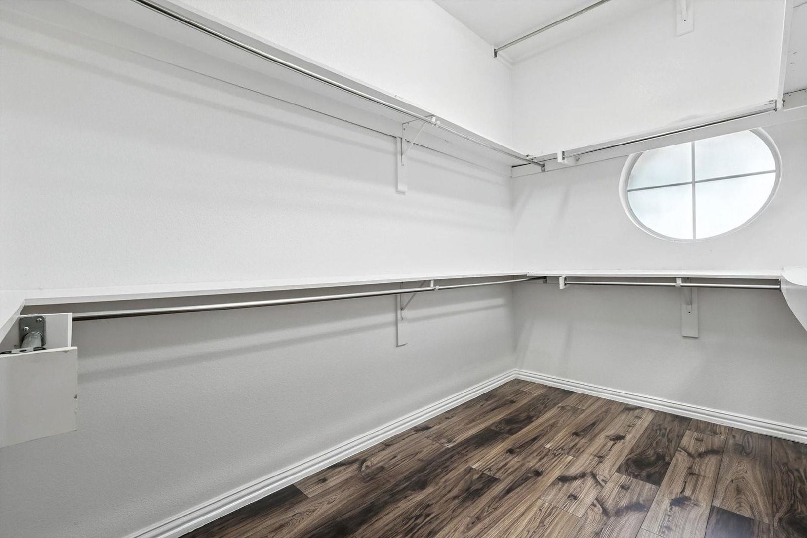 Exclusive 5 Bedroom in Richardson – Immediate Move-In! property image