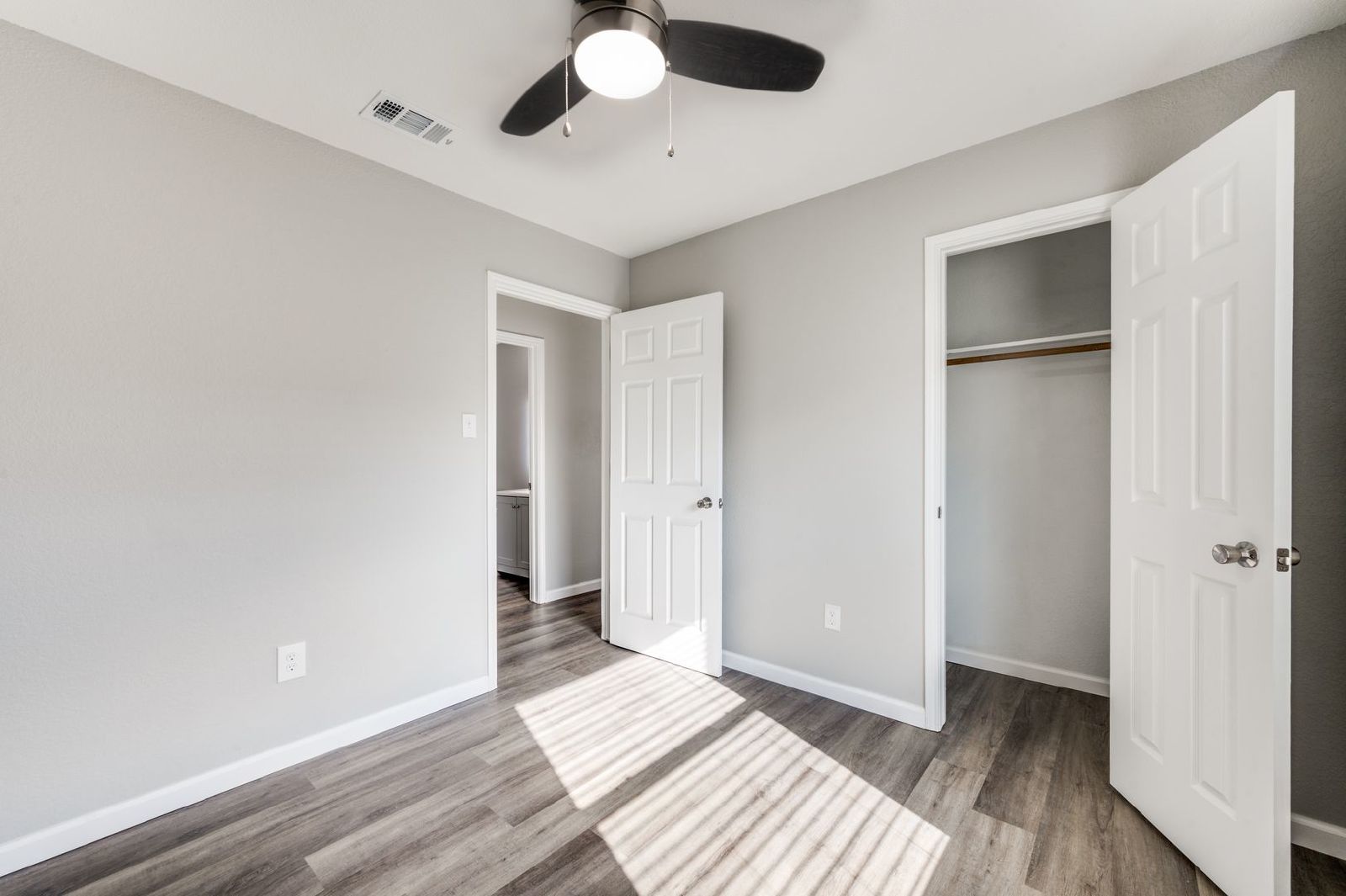 Fully Renovated 3-Bedroom, 2-Bath Duplex in Arlington, TX property image