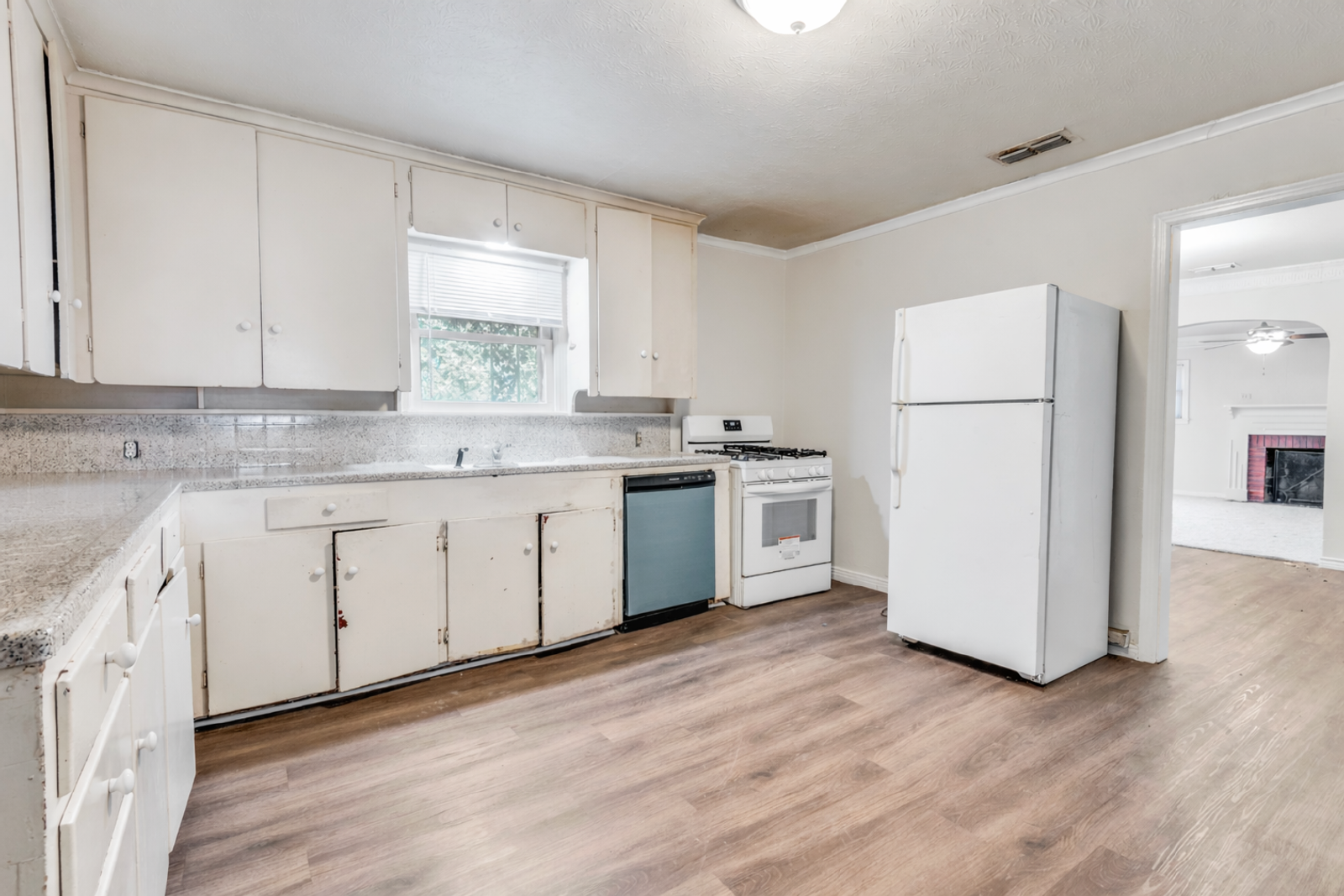 Newly Updated, Ranch Style Home • Huge Backyard & Sunroom! property image