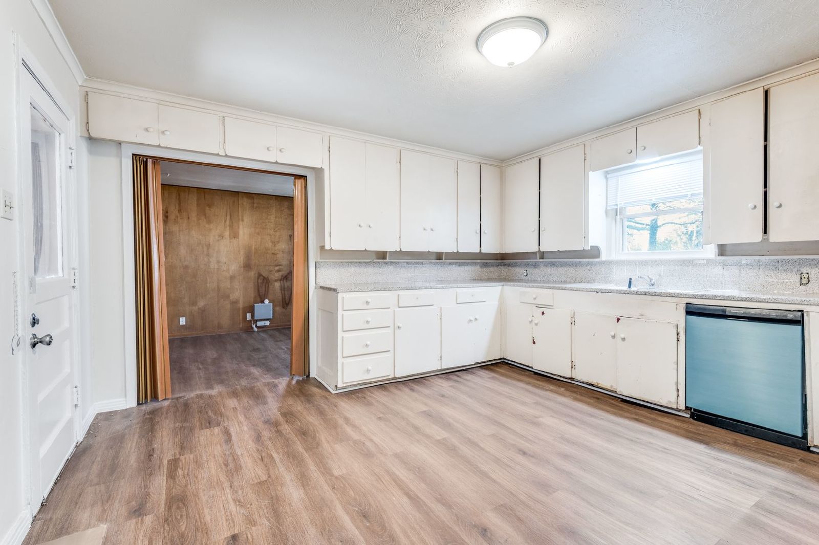 Newly Updated, Ranch Style Home • Huge Backyard & Sunroom! property image