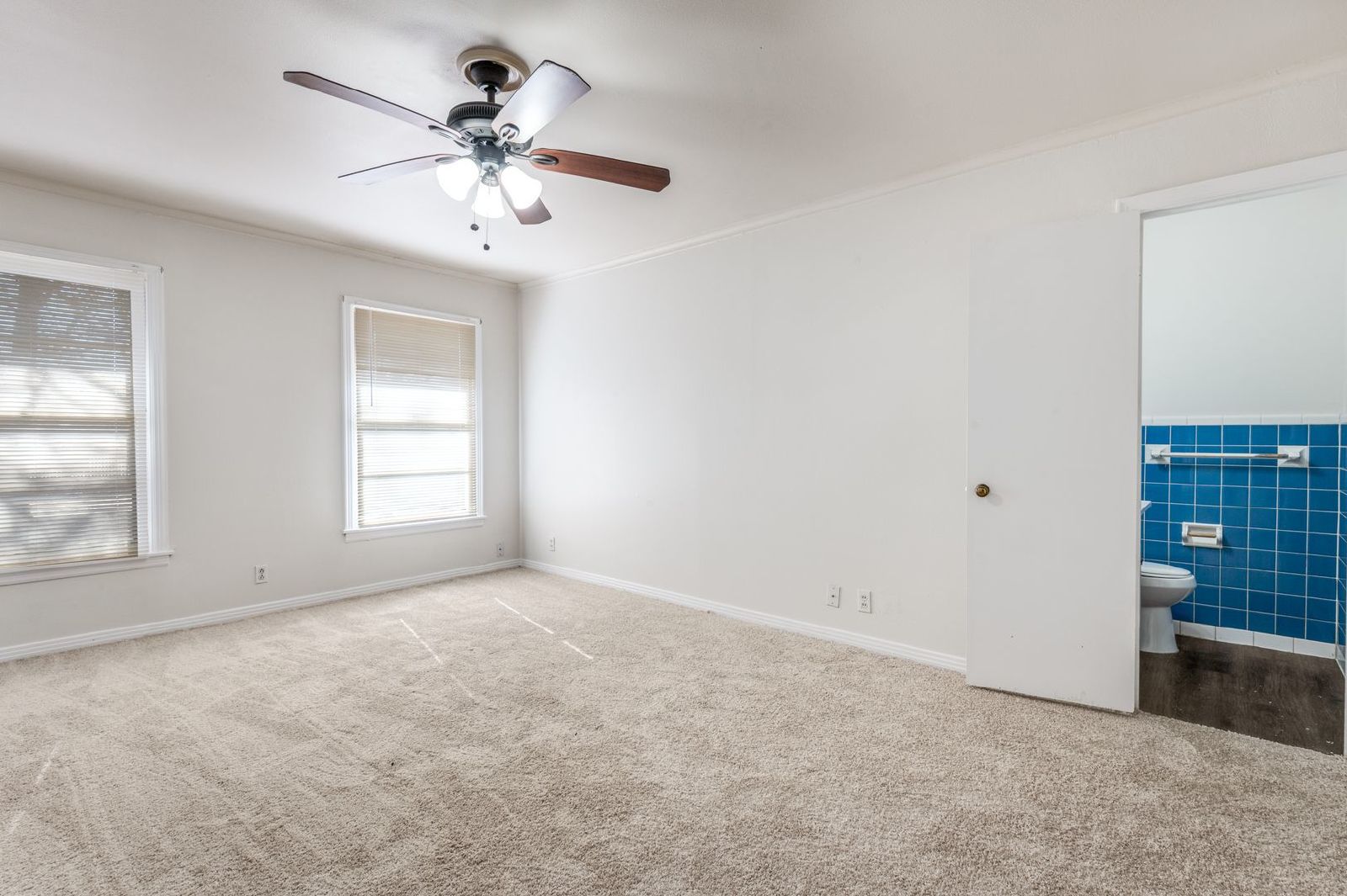 Newly Updated, Ranch Style Home • Huge Backyard & Sunroom! property image