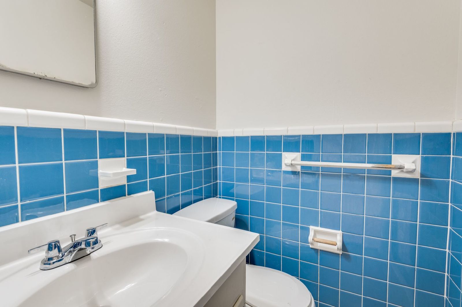 Newly Updated, Ranch Style Home • Huge Backyard & Sunroom! property image