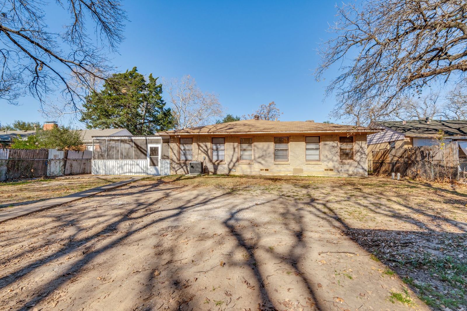 Newly Updated, Ranch Style Home • Huge Backyard & Sunroom! property image