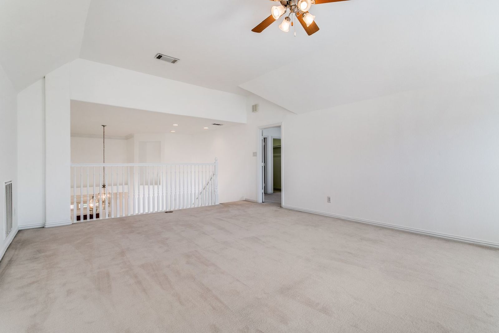 Fully Renovated 4-Bed Home in Gated Hackberry Creek Community property image