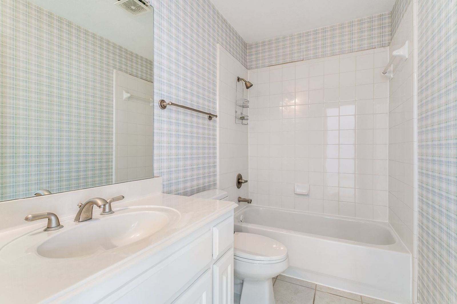 Fully Renovated 4-Bed Home in Gated Hackberry Creek Community property image