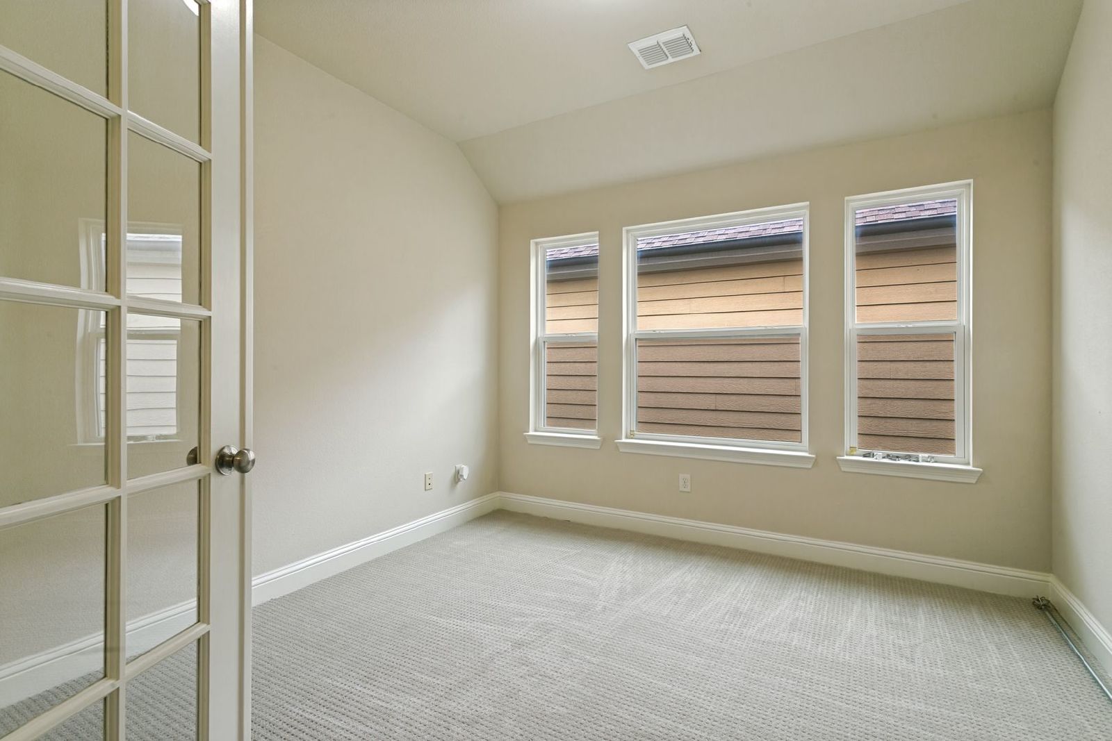 Live in the Heart of Old Town Coppell | Modern 3-Bedroom Home Across from the Farmers Market & Splash Park property image