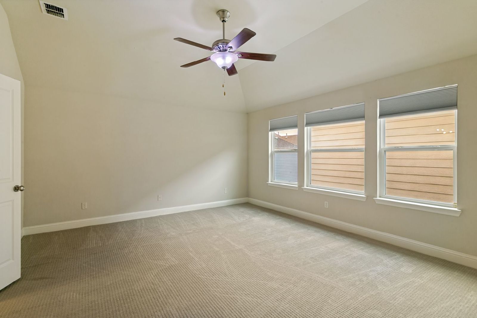 Live in the Heart of Old Town Coppell | Modern 3-Bedroom Home Across from the Farmers Market & Splash Park property image