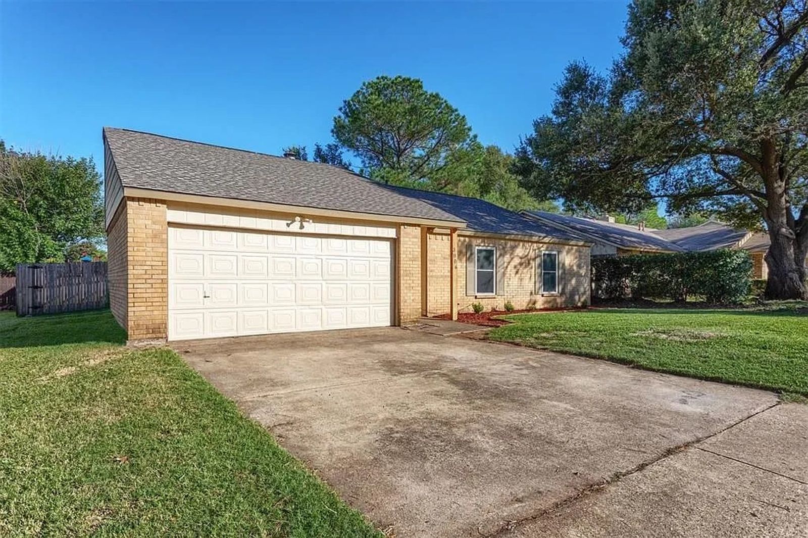 Charming 3-Bed Flower Mound Home! Backs to Park, Pond & Playground property image