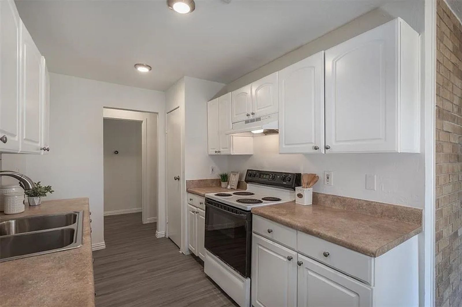 Charming 3-Bed Flower Mound Home! Backs to Park, Pond & Playground property image
