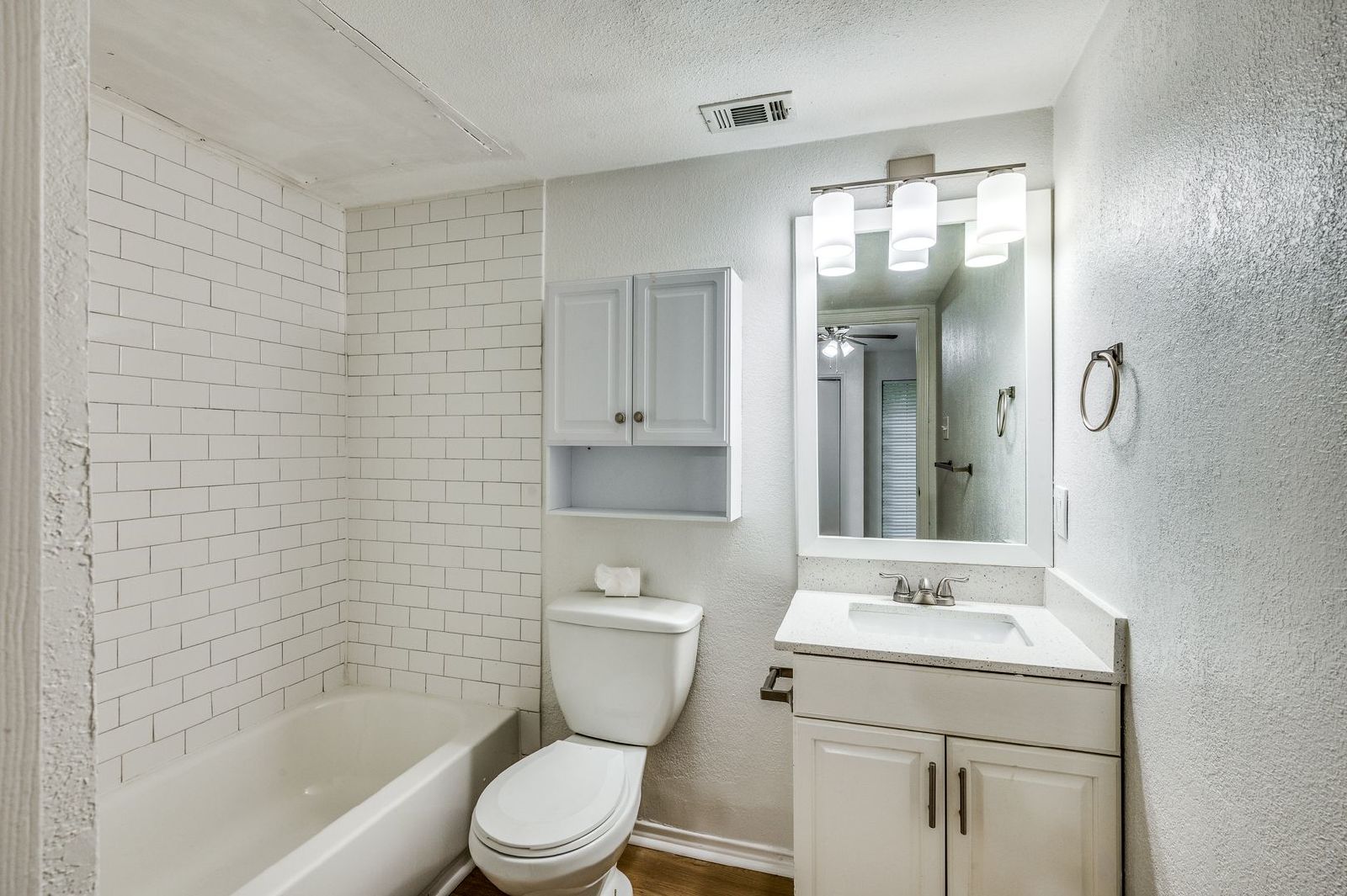 Newly Updated 2 Bedroom Townhome with Private Patio in Kennedale! property image