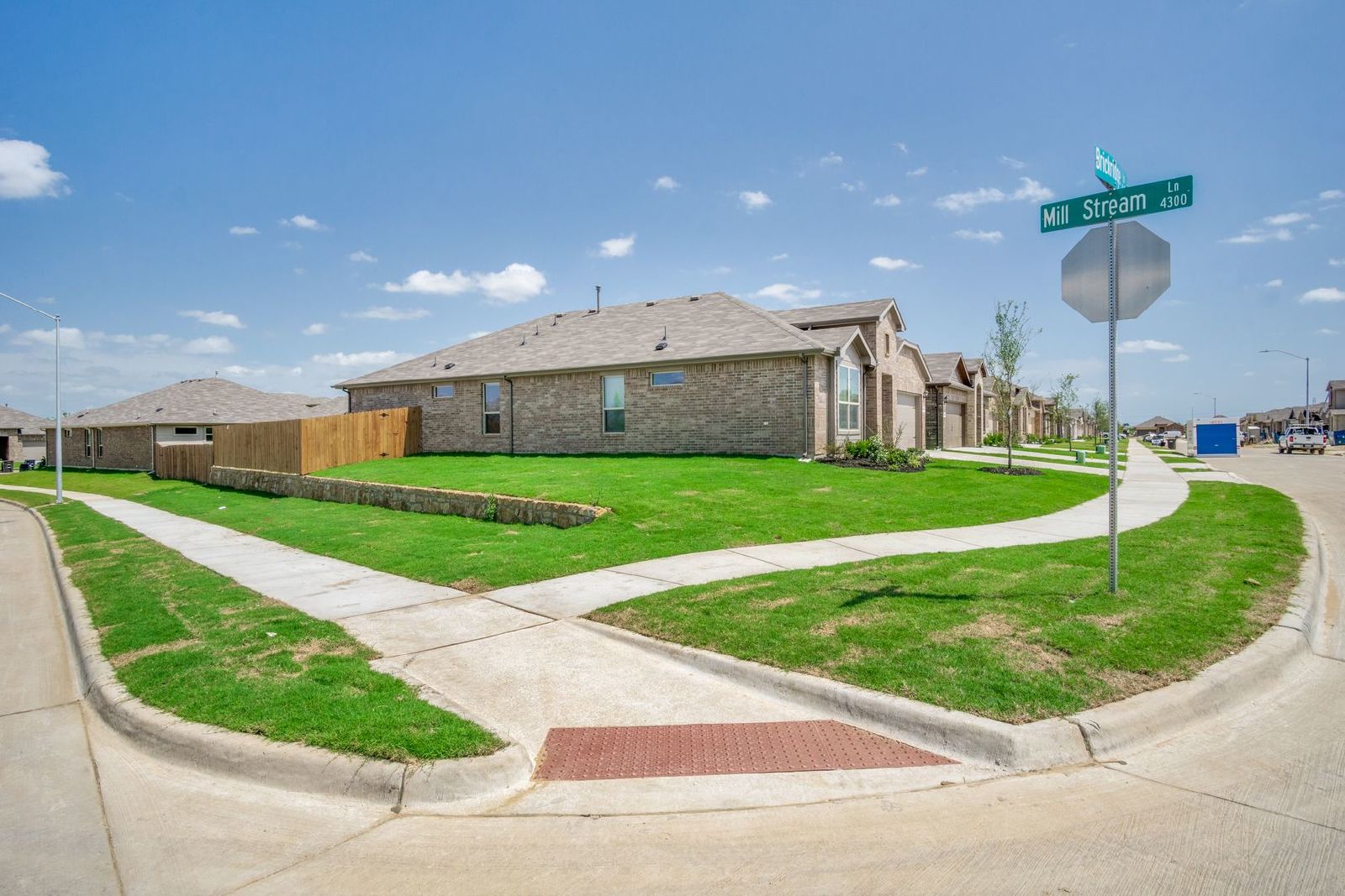 Beautiful New Build – Crowley ISD! property image