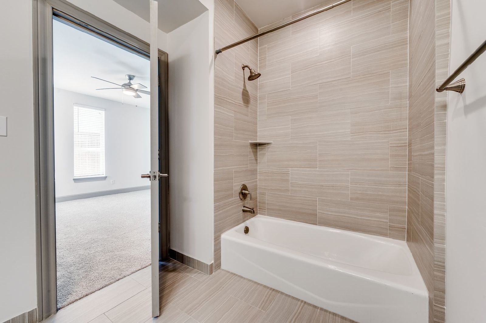 Modern Oak Lawn Living | Stylish Townhome Minutes from Uptown & Turtle Creek property image