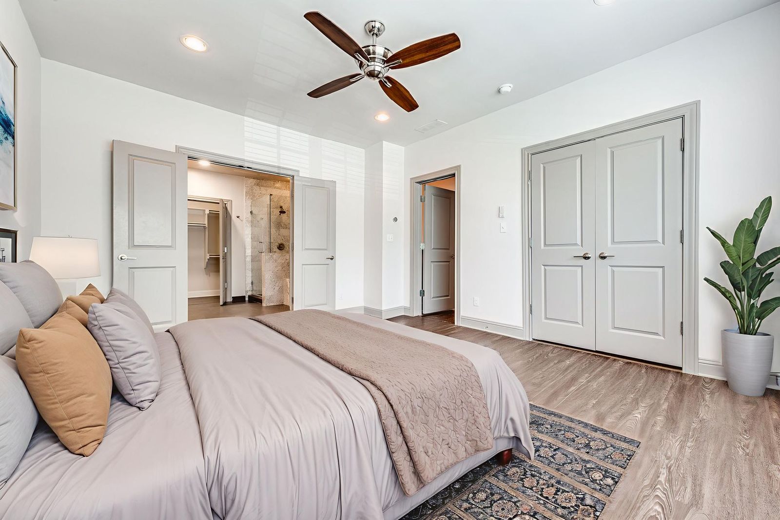 Modern Oak Lawn Living | Stylish Townhome Minutes from Uptown & Turtle Creek property image