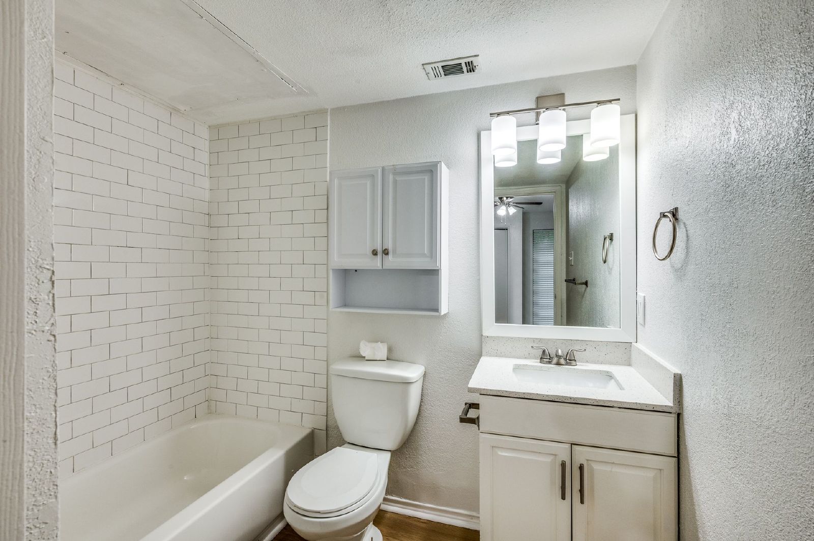 Spacious 3-Bedroom Townhome in the Heart of Kennedale property image
