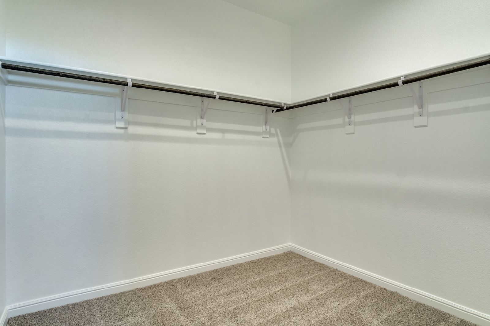 Beautiful New Build – Crowley ISD! property image