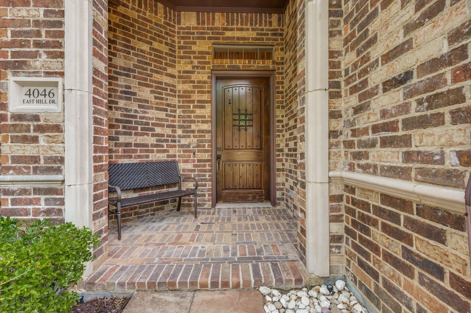 Luxury 3-Bedroom Home with Theater, Game Room & Private Office property image