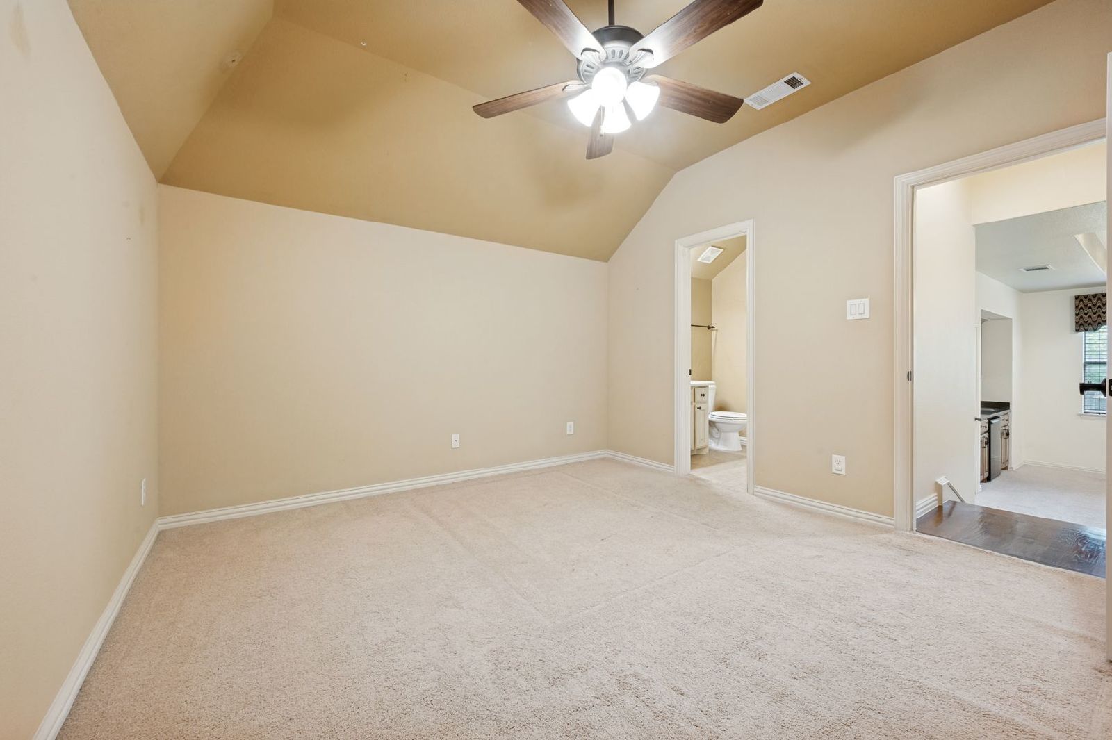 Luxury 3-Bedroom Home with Theater, Game Room & Private Office property image