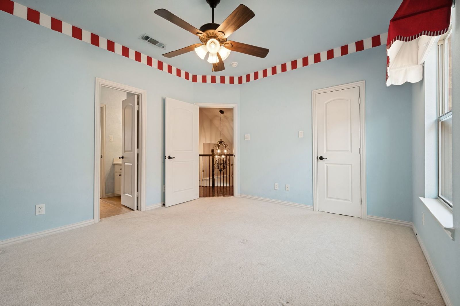 Luxury 3-Bedroom Home with Theater, Game Room & Private Office property image