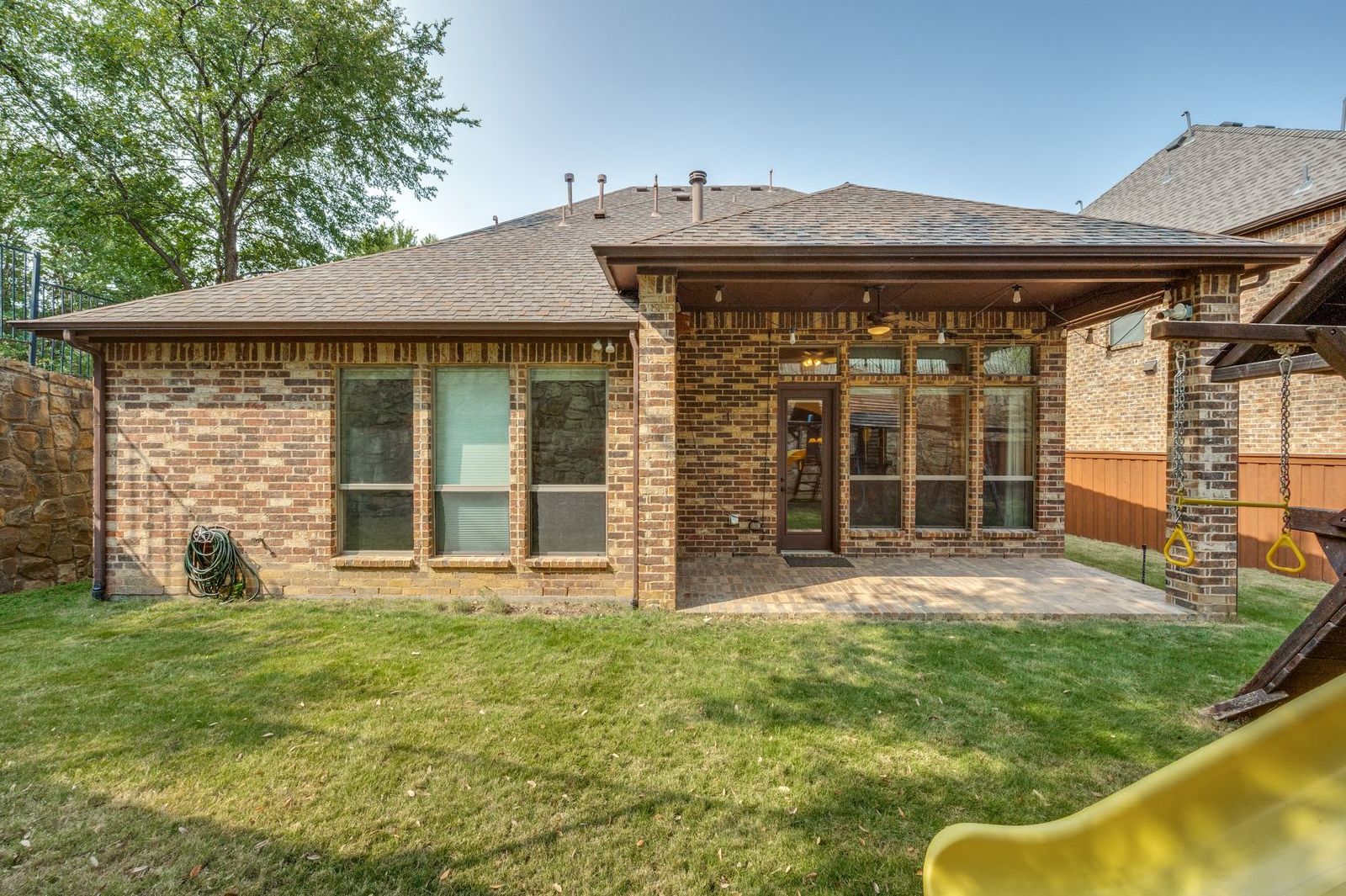 Luxury 3-Bedroom Home with Theater, Game Room & Private Office property image