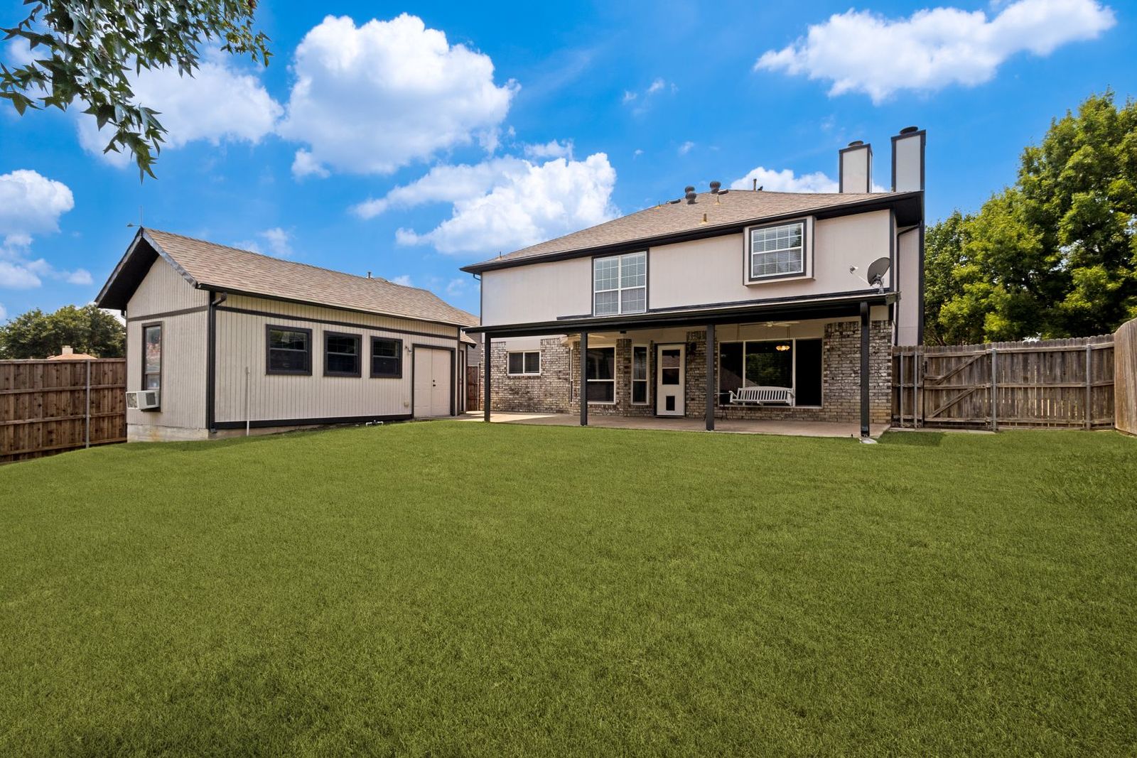 Stunning 4-Bedroom Home  in the Heart of Flower Mound property image