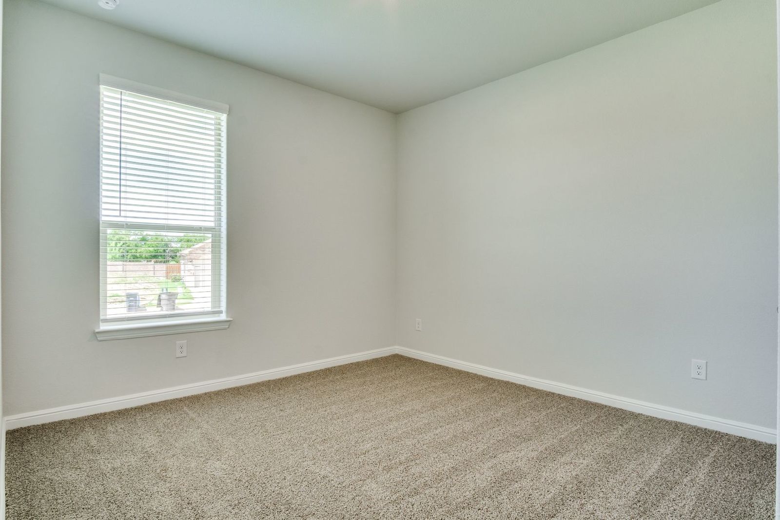 Beautiful New Build – Crowley ISD! property image