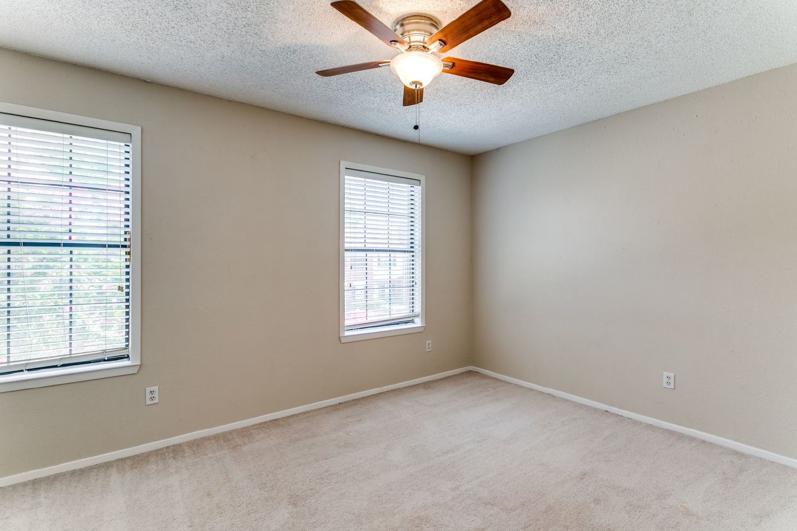 Charming 2-Bedroom Condo in Coppell! property image