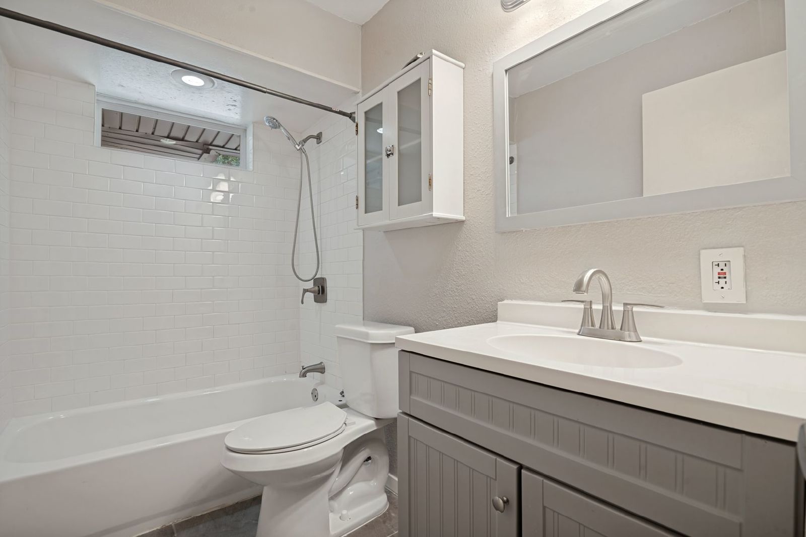 Charming 3-Bedroom Home in East Dallas property image