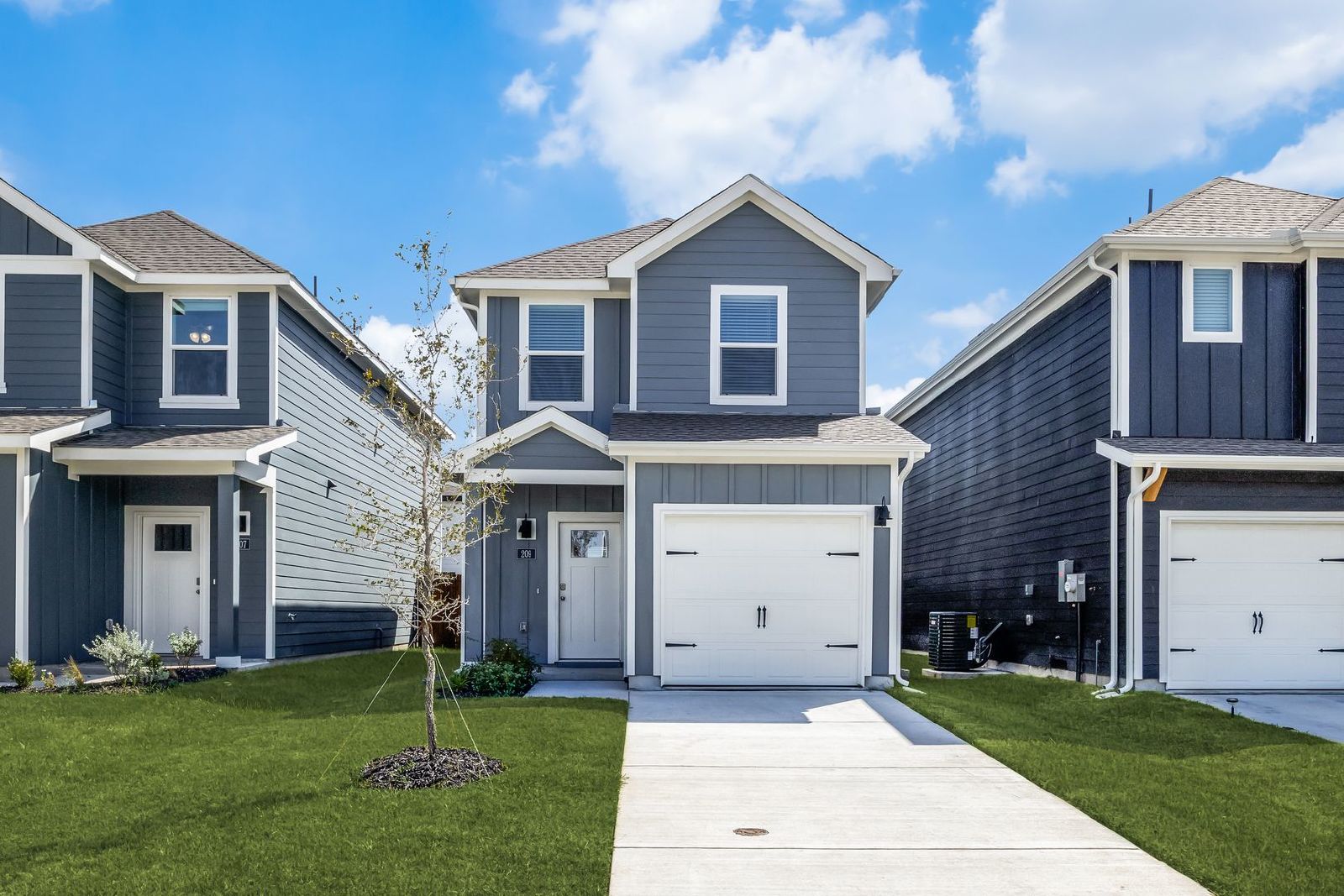 Modern 2-Bedroom Townhome in Princeton – 209 Tall Cedar Way property image
