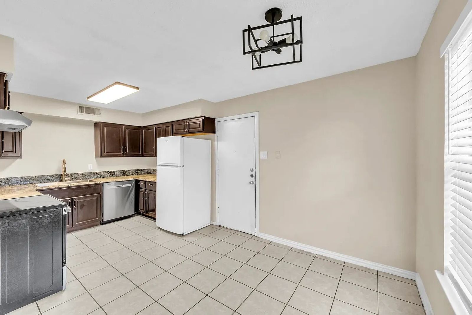 Spacious Irving Townhome | 2 Bed, 2 Bath | Pet Friendly property image