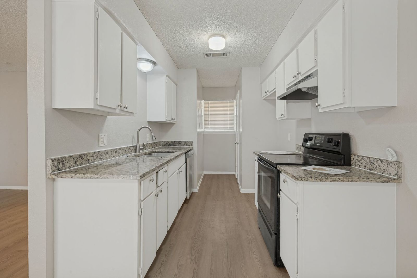 3-Bedroom Home for Rent in Cedar Hill, TX | Spacious Yard & Attached Garage property image