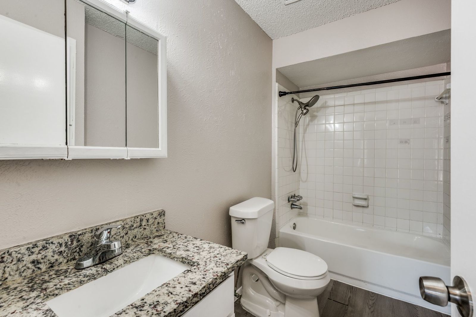 3-Bedroom Home for Rent in Cedar Hill, TX | Spacious Yard & Attached Garage property image