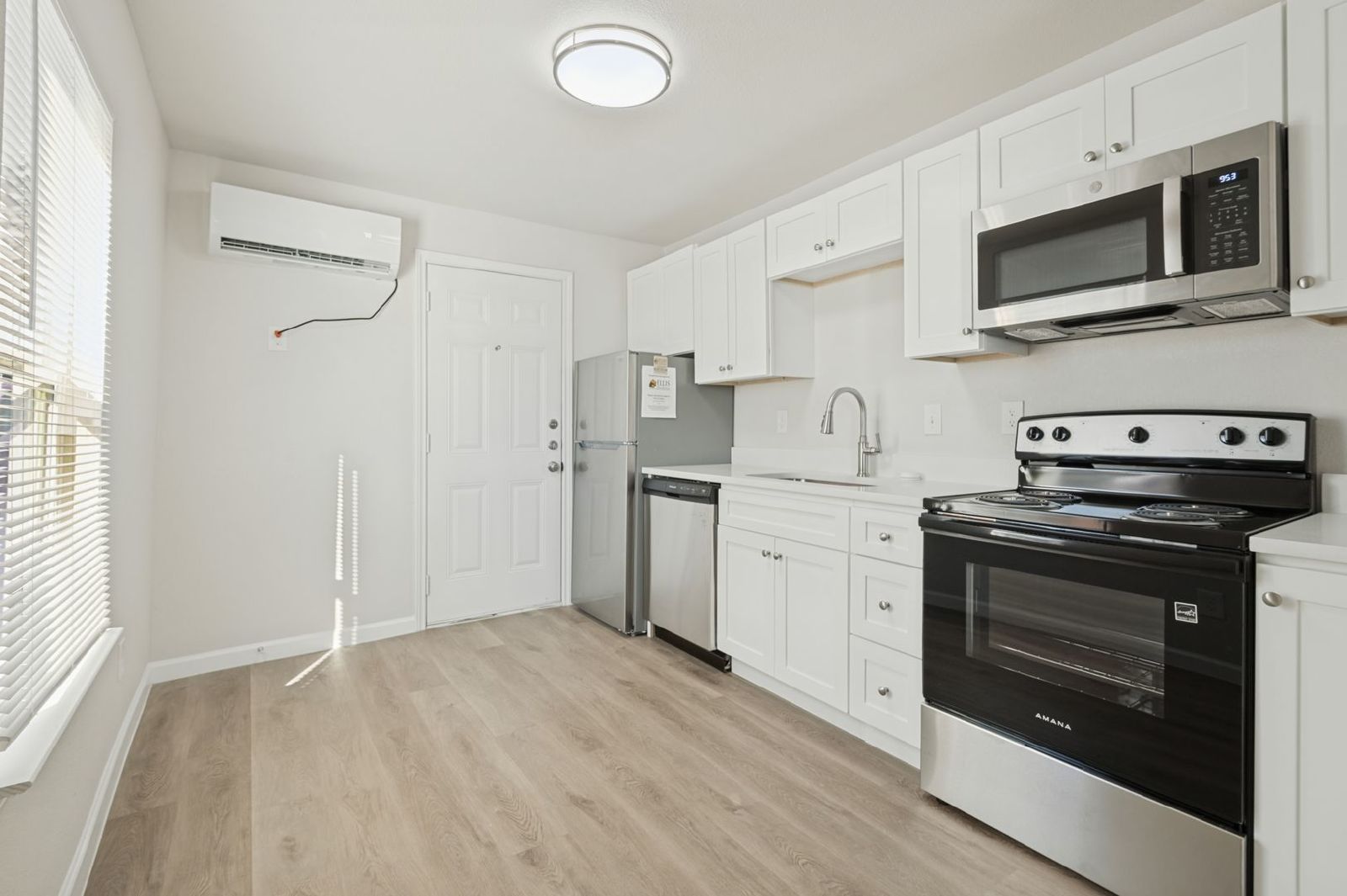 Fully Remodeled 1-Bedroom | Modern & Move-In Ready | Pet Friendly property image