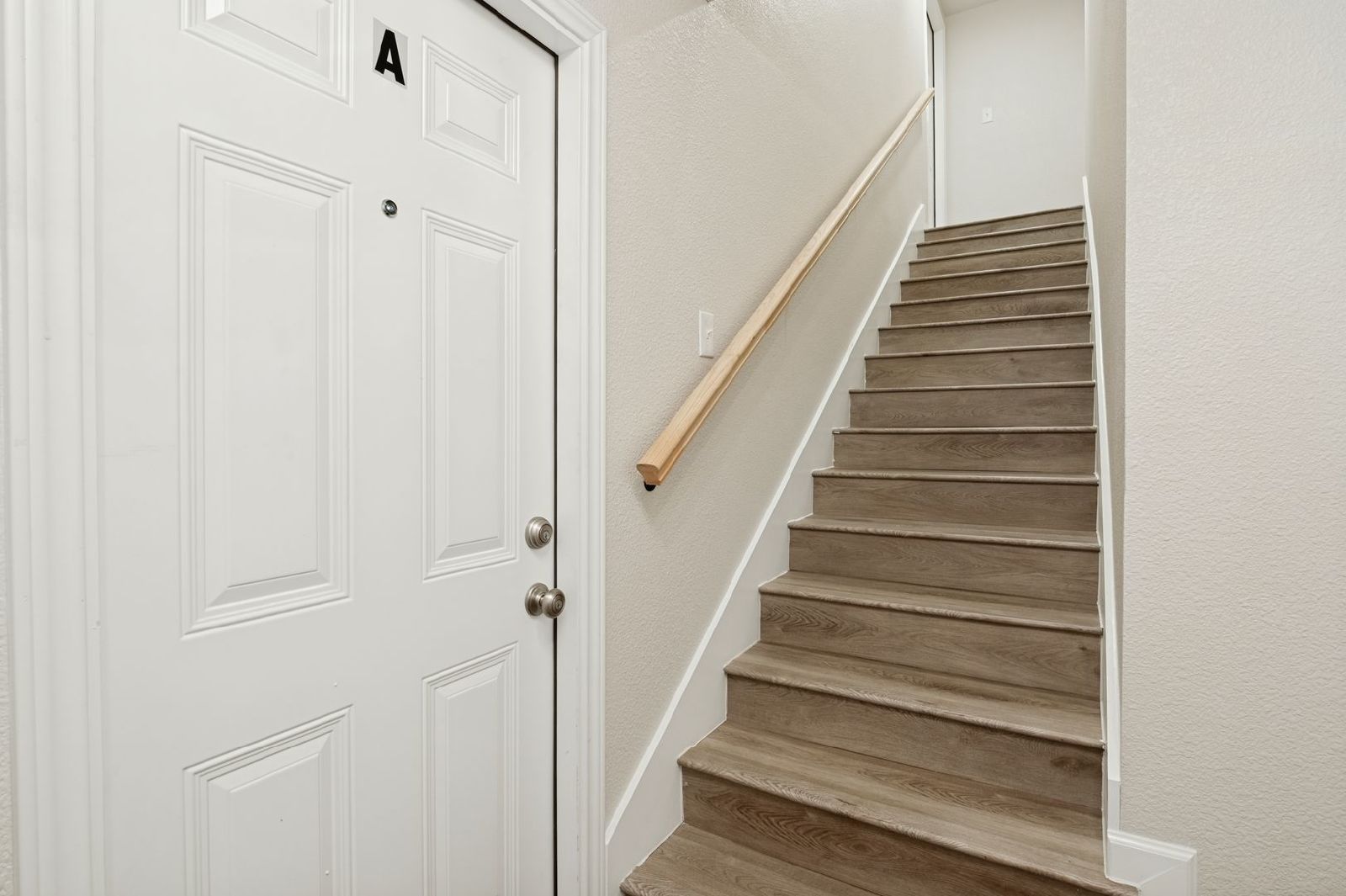 Fully Remodeled 1-Bedroom | Modern & Move-In Ready | Pet Friendly property image