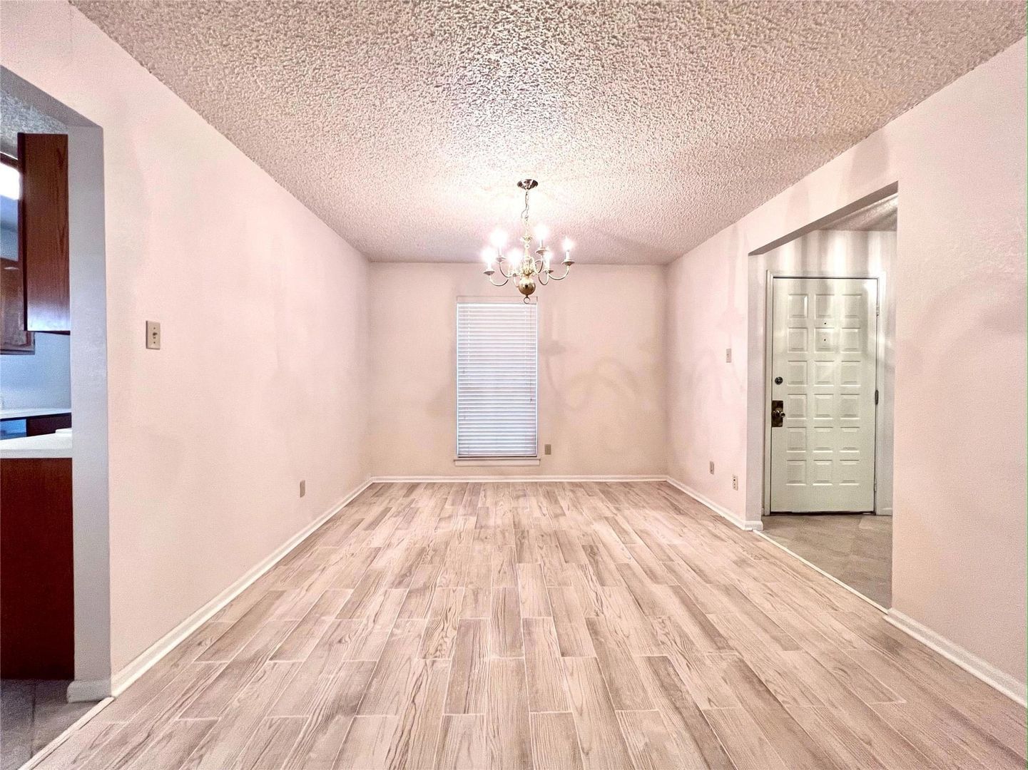 Beautiful 3-Bedroom Home with Bonus Guest Suite in Lewisville! property image