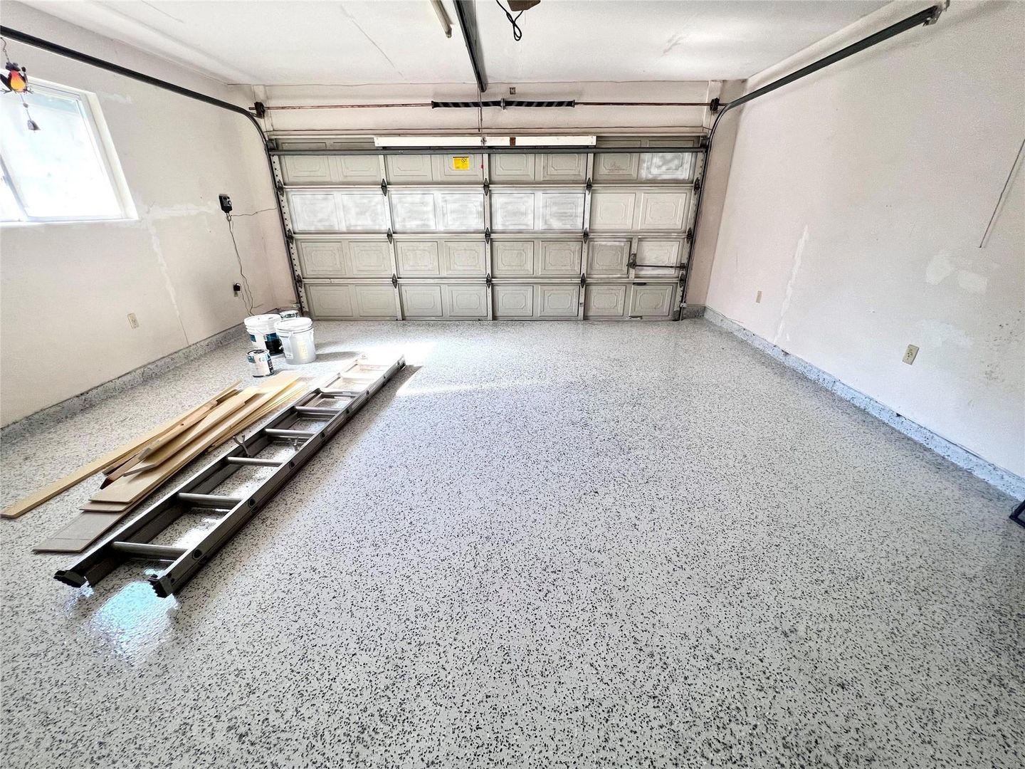 Beautiful 3-Bedroom Home with Bonus Guest Suite in Lewisville! property image