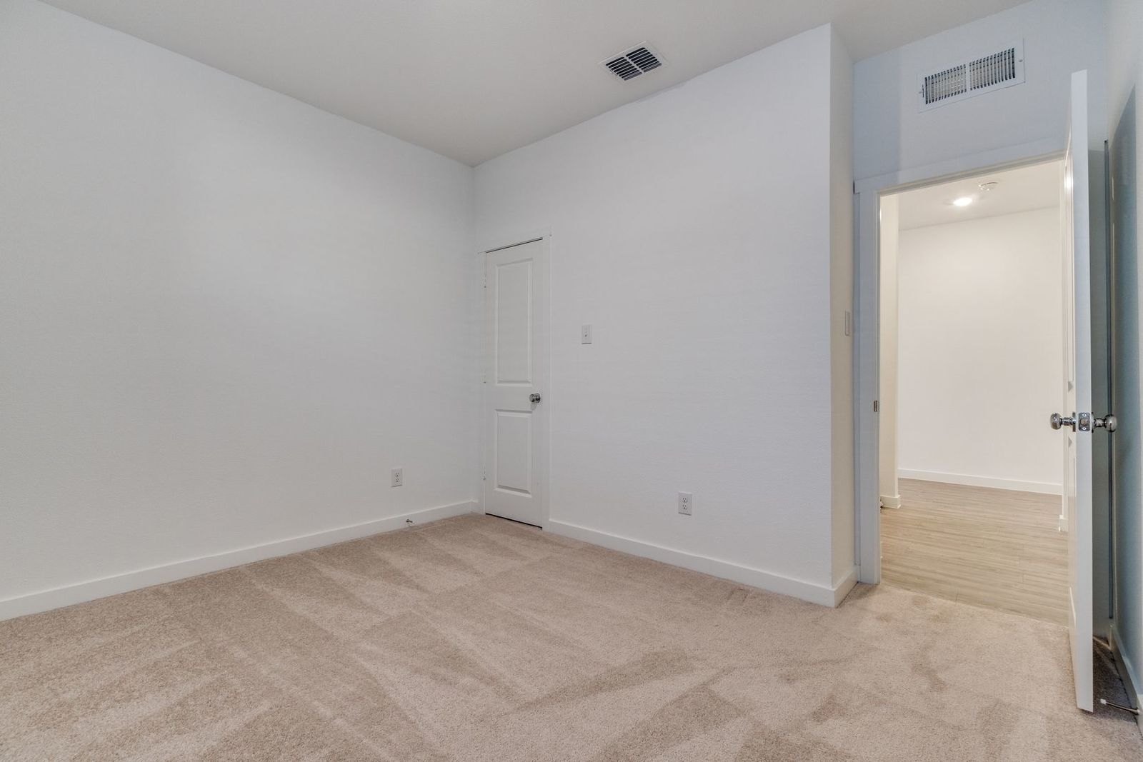 Welcome home to comfort, space, and style in the heart of Mesquite! property image