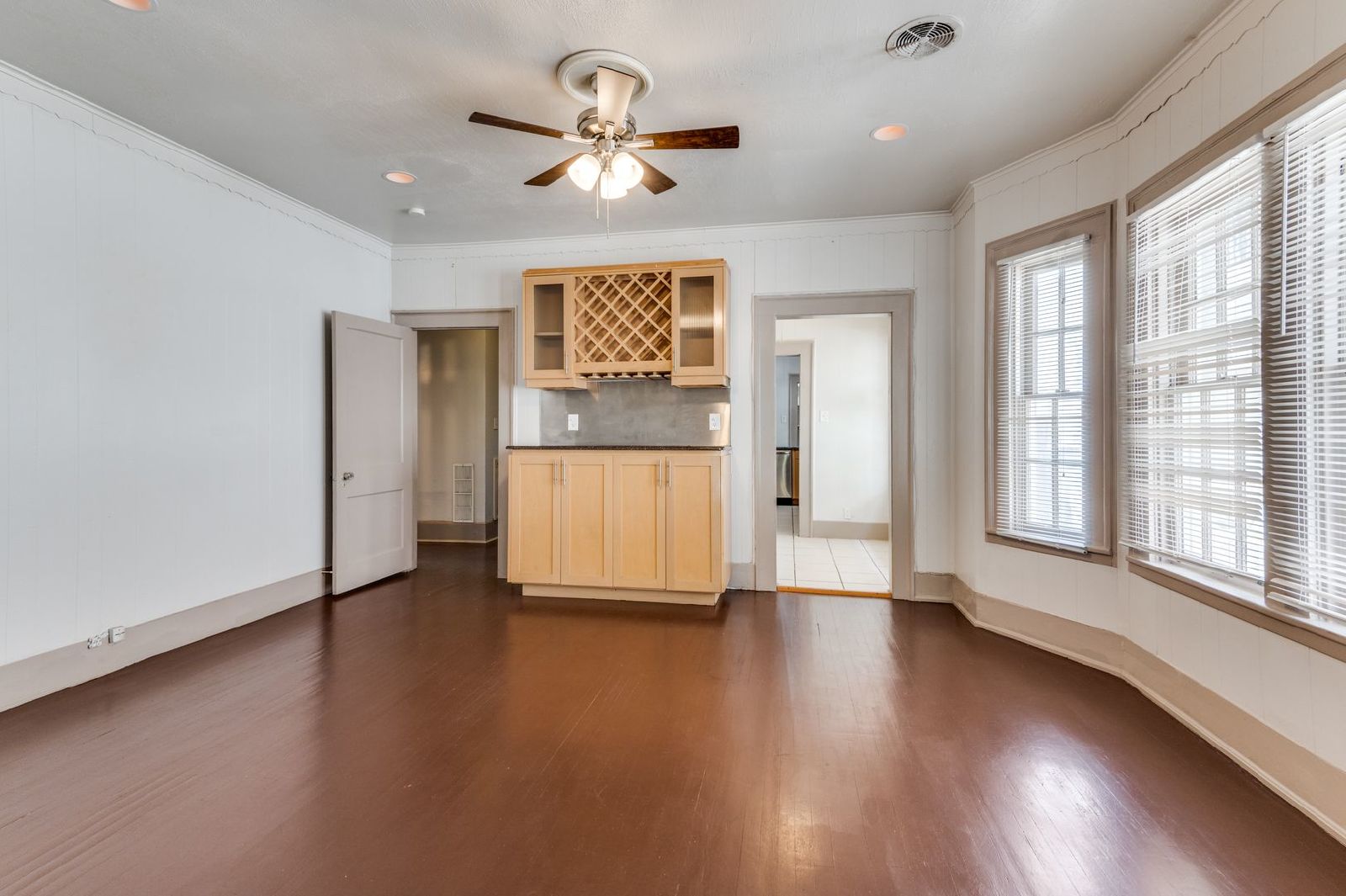 Rare & Classic Oak Lawn House | Great Location | Huge Backyard property image