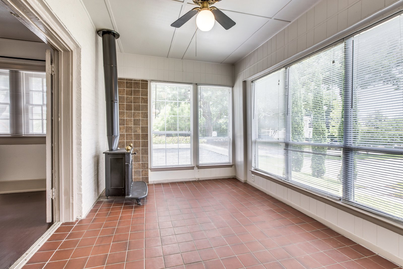 Rare & Classic Oak Lawn House | Great Location | Huge Backyard property image