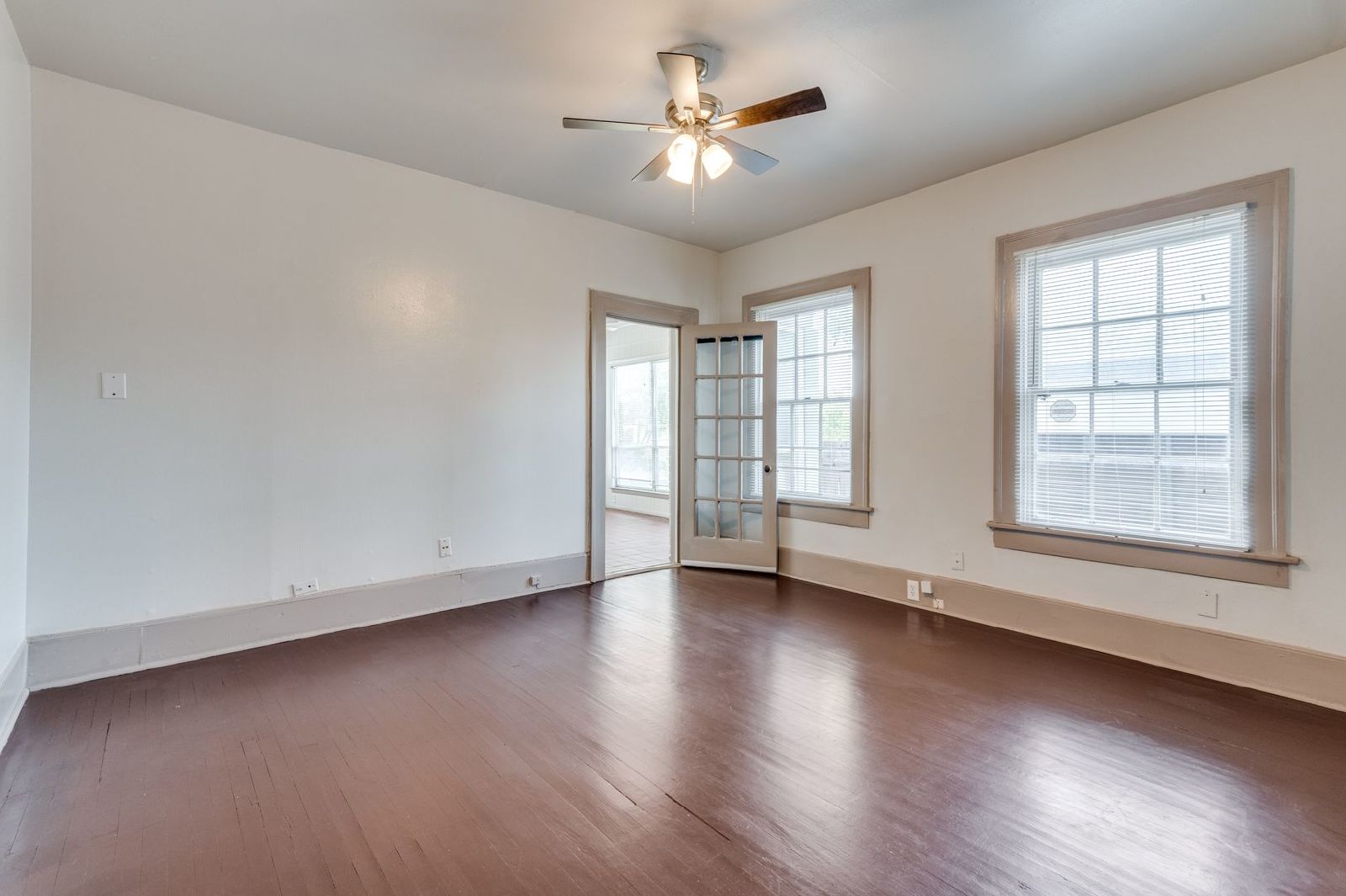 Rare & Classic Oak Lawn House | Great Location | Huge Backyard property image