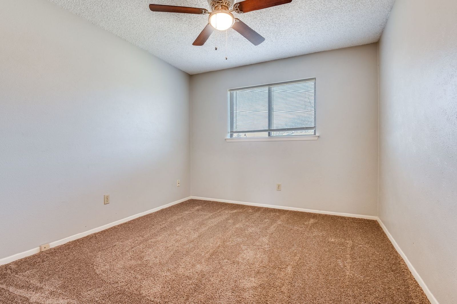 Gorgeous Glenn Heights Home property image