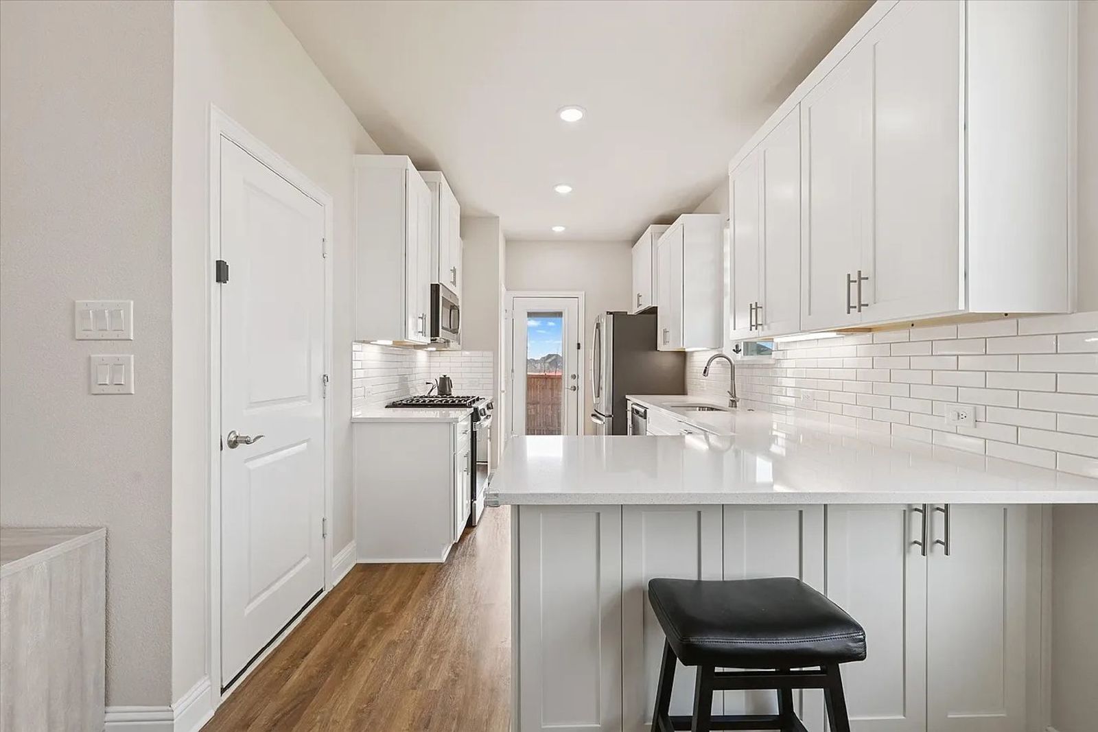 For Lease in Frisco’s Lexington Community – Like-New 4 Bedroom Home property image